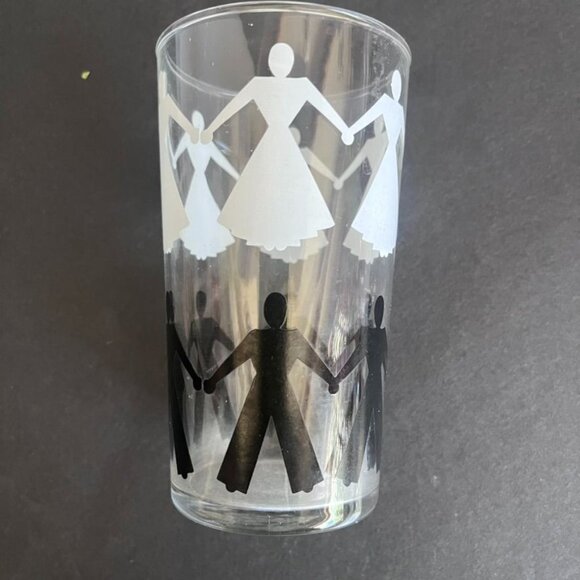 Vintage Glass Tumblers With Dancing Silhouette Pattern MCM 8 oz - Picture 2 of 4